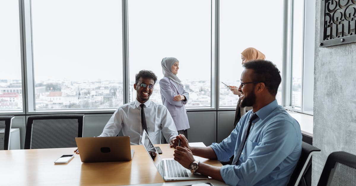 微信号新号白号：代理销售服装可靠平台