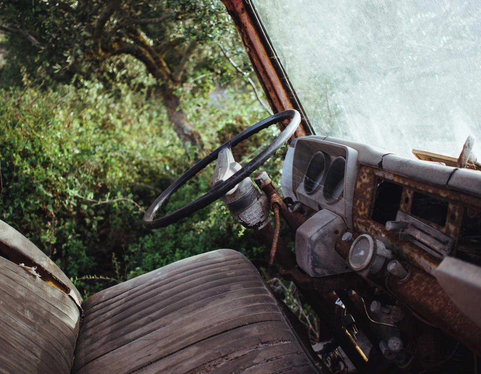 物联卡买卖：在外网注册大量账号犯法吗