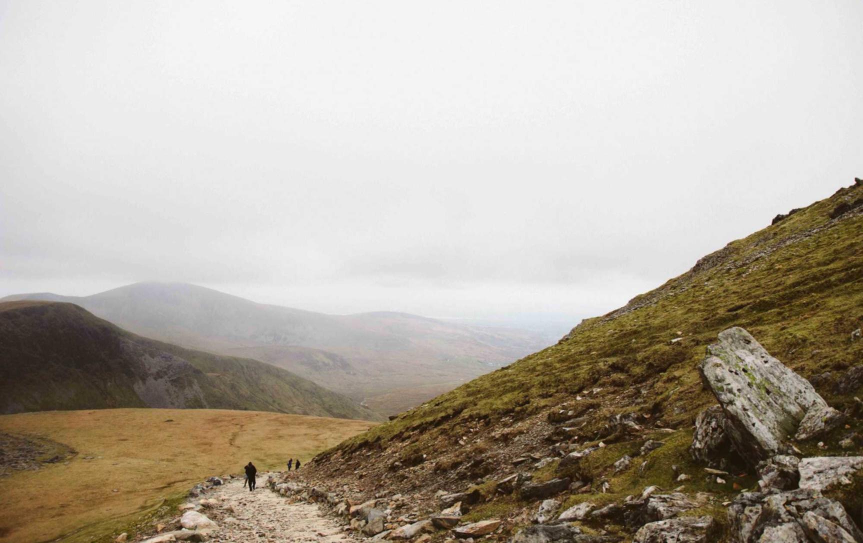 凹凸世界辅助- 陌陌账号怎么快速注册新手