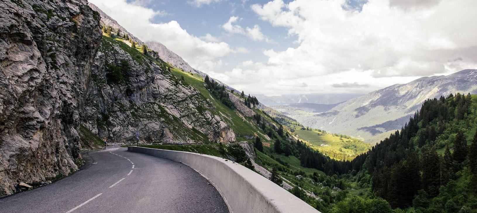 爱琳诗篇：小精灵代理平台