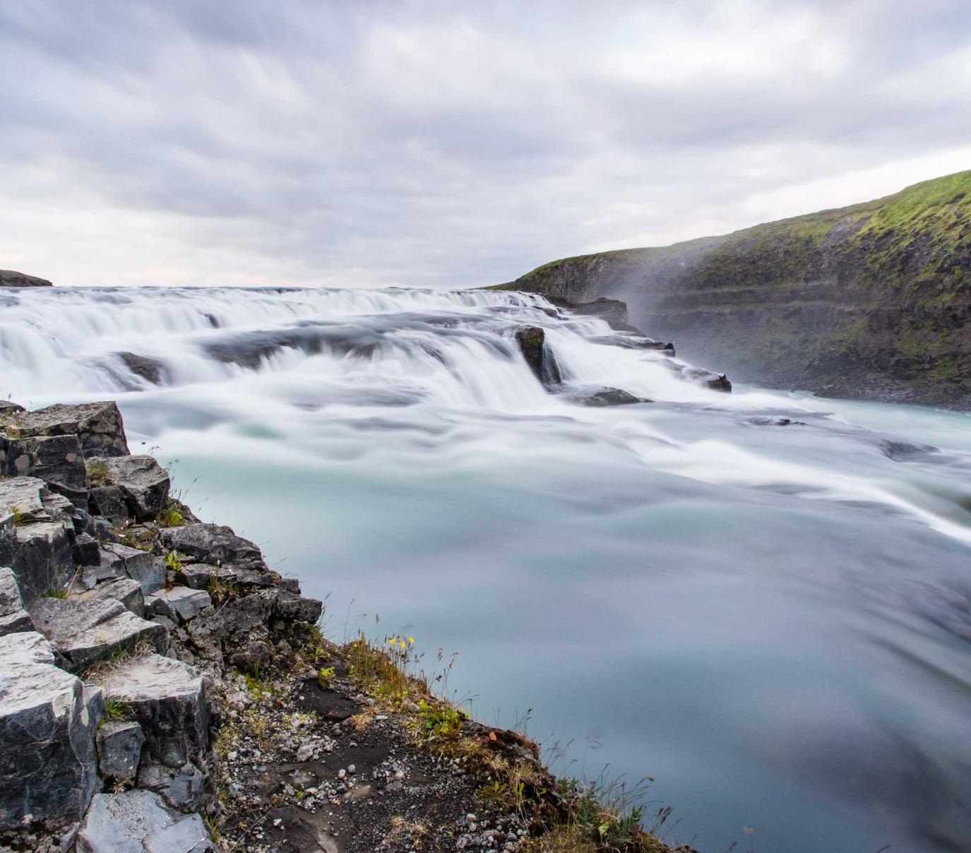 高效地使用技术支持辅助程序打赢游戏
