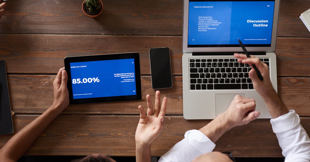 出售私人号微信：流量卡在农村互联网应用中的应用