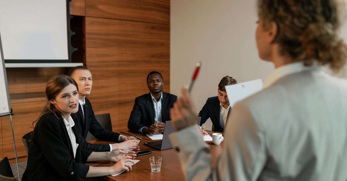 如何通过SEO和用户行为预测提高产品口碑